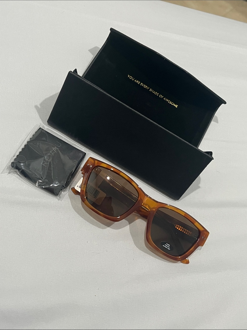 Prive Revaux The Alton Polarized Sunglasses NWT